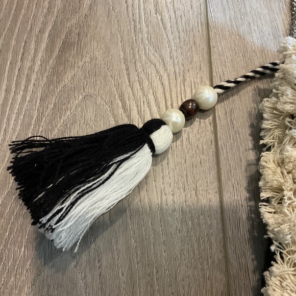 Bohemian Chic Crossbody Bag in Black and Cream - Picture 6 of 13